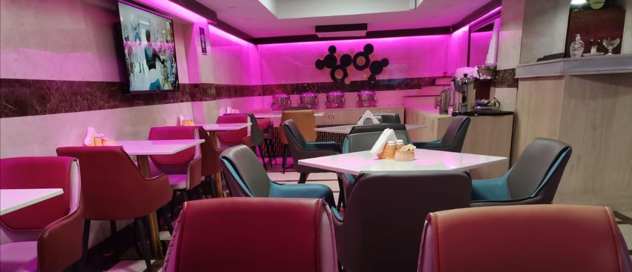 Saffron Hotel Dubai Exterior photo